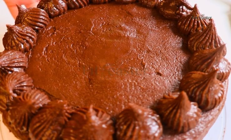 Step 5_ Frost and Decorate