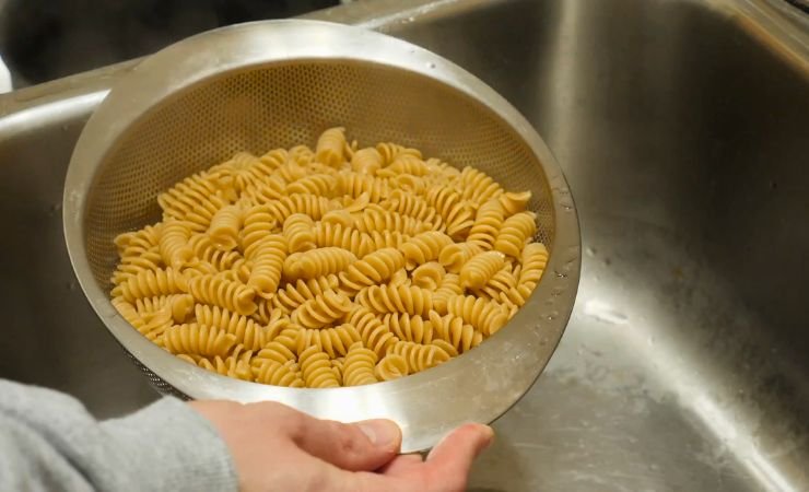 Cook the Pasta