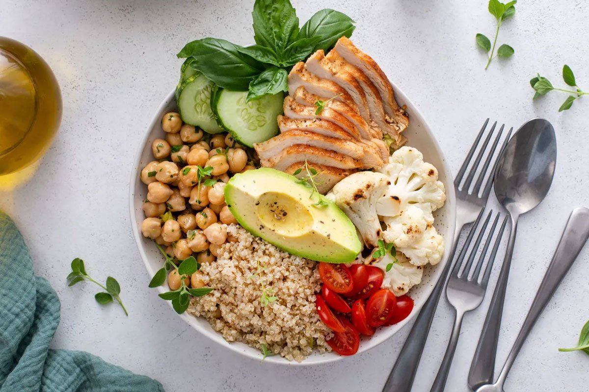 25 High Protein Lunch Ideas for Weight Loss & Muscle Gain