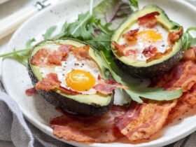 High-Protein Low-Carb Breakfast Ideas That Still Feel Like Breakfast